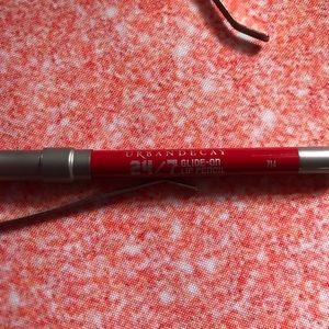 Urban Decay 24/7 lip liner